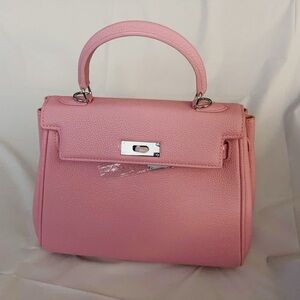 Elegant Pink Handbag 25